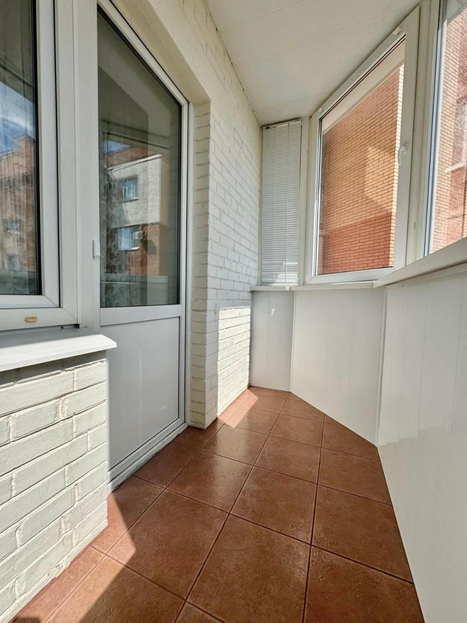 Apartpoltava Стильні Білосніжні Апартаменти, 2-Окремі Кімнати , Документи Для Відрядження , Банківський Чек Ngoại thất bức ảnh